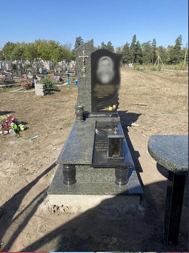 Фото Памятник военному №25