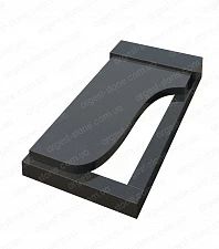 Фото Цветник с надгробной плитой №9