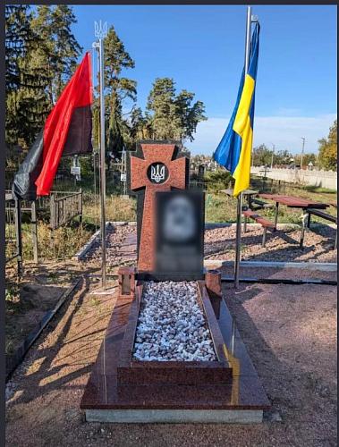 Фото Памятник военному №21