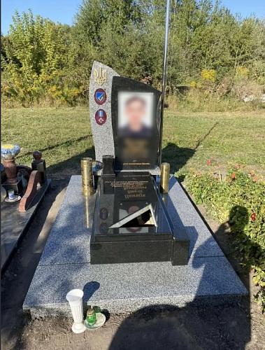 Фото Памятник военному №13 